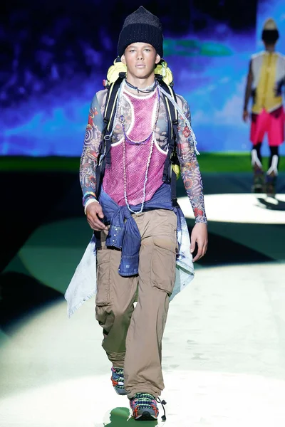Look 9